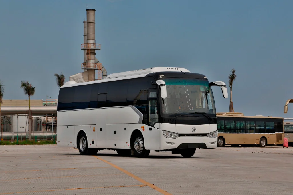 Golden Dragon XML6896-6957 for rent in Dubai