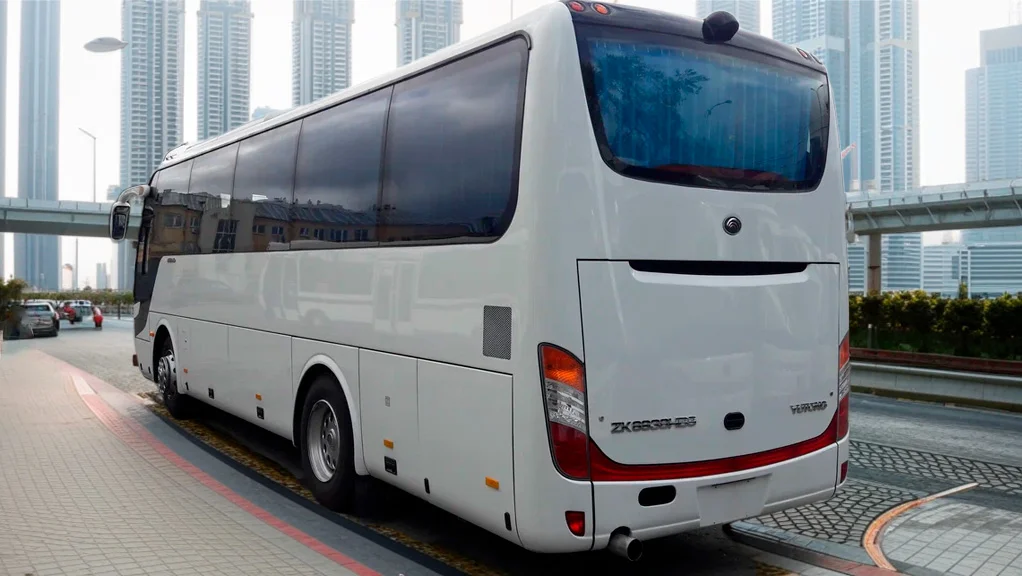 Yutong 6938 for rent with driver