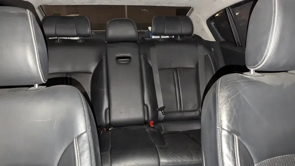 KIA K900 for rent
